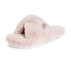 Womens Hunter Faux Fur Pink Slide Crossover Straps Vegan Sandals NEW Size 9